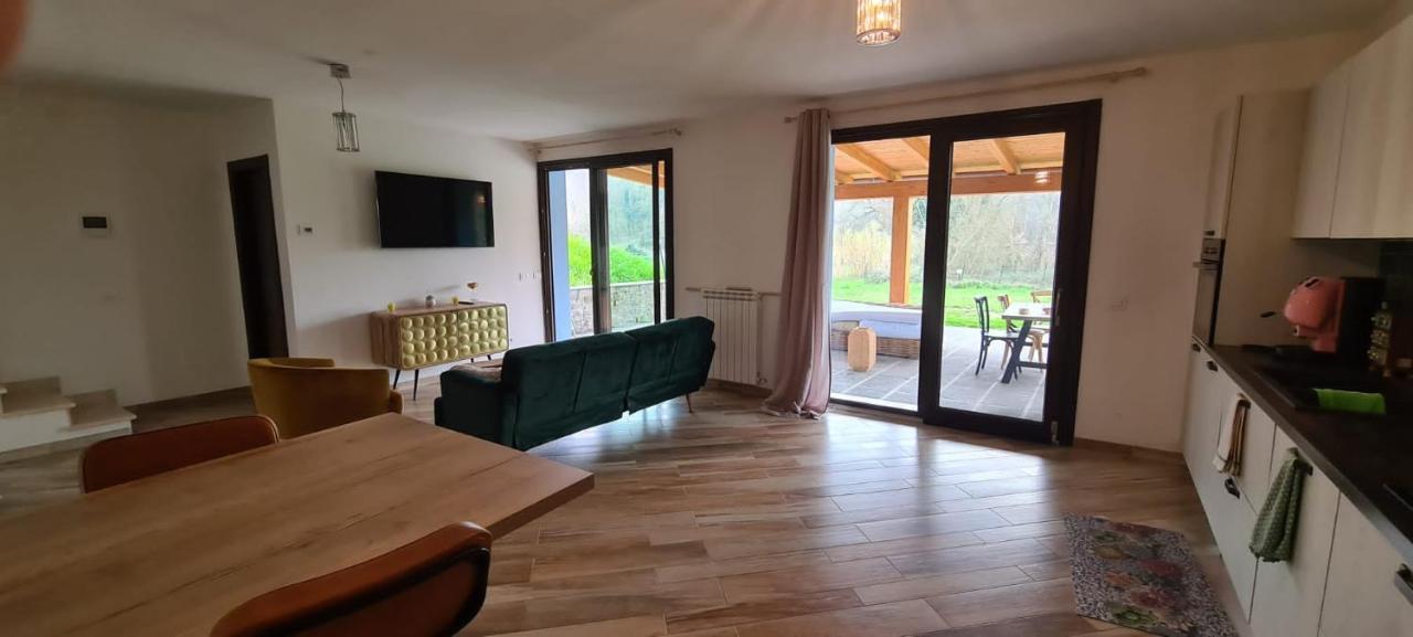 Villa Azzurra Immersa Nel Verde Tra Firenze, Arezzo E Siena Террануова-Браччолини Экстерьер фото